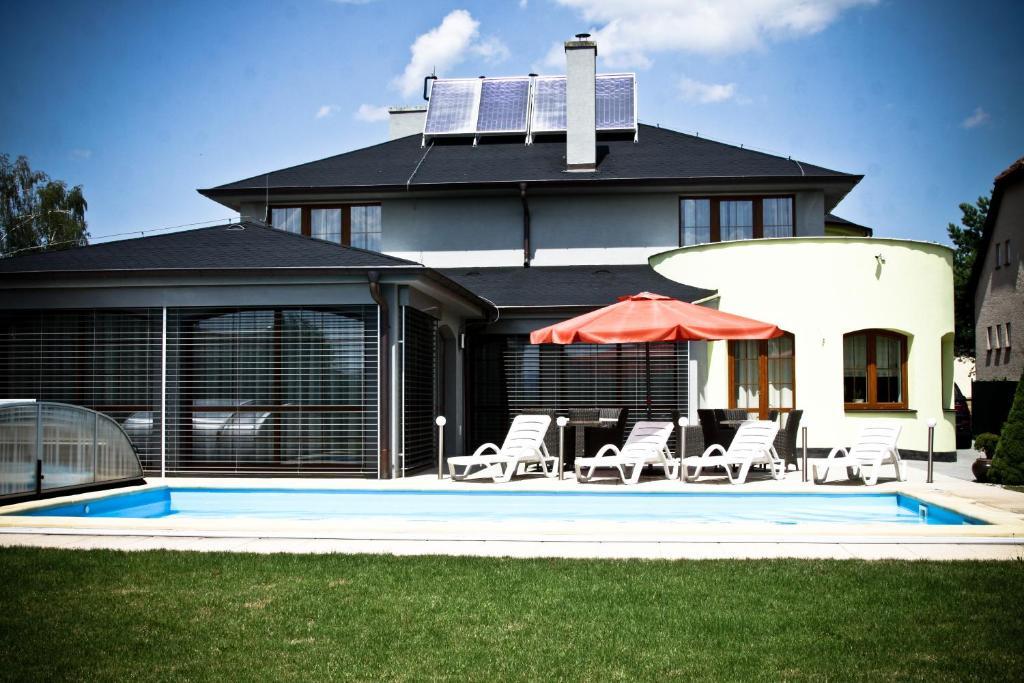Sliač Villa Golf المظهر الخارجي الصورة