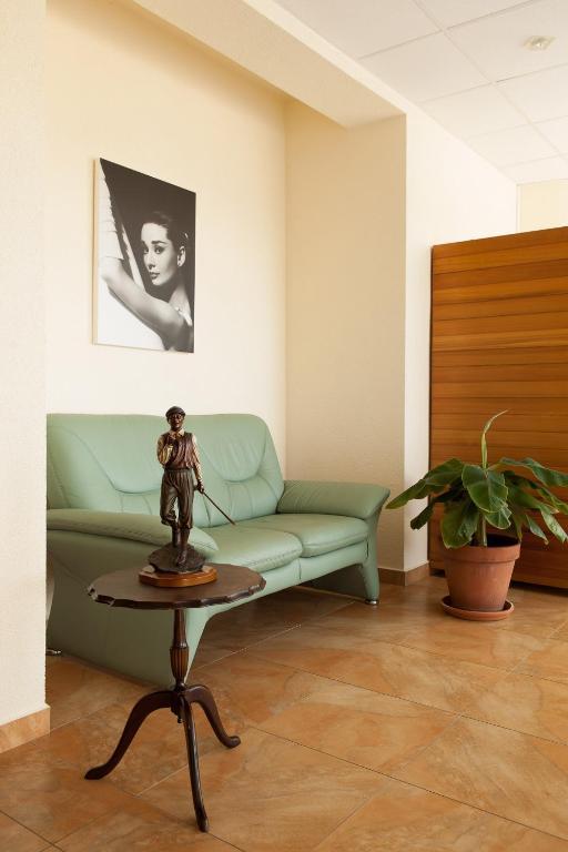 Sliač Villa Golf المظهر الخارجي الصورة